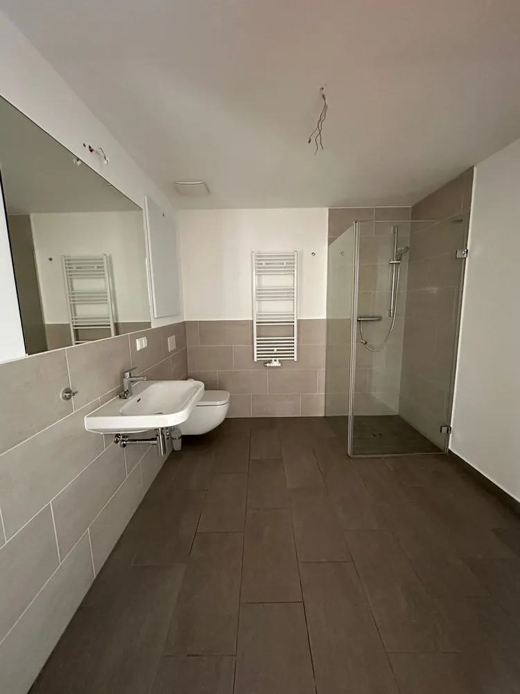 2 Zimmer Wohnung mit 77 m² in Dresden – Bild 5