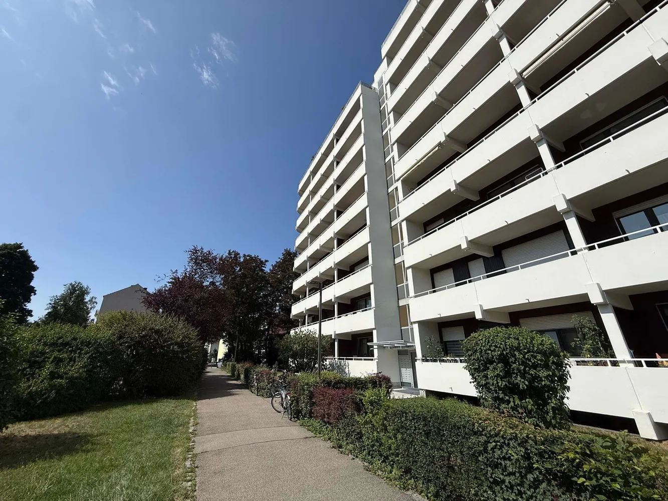 2 Zimmer Wohnung mit 75 m² in Augsburg – Bild 1