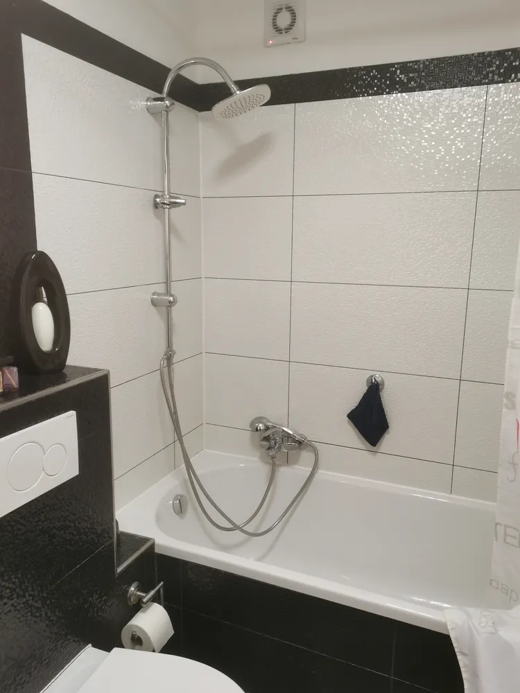 3 Zimmer Wohnung mit 65 m² in Neuss – Bild 4