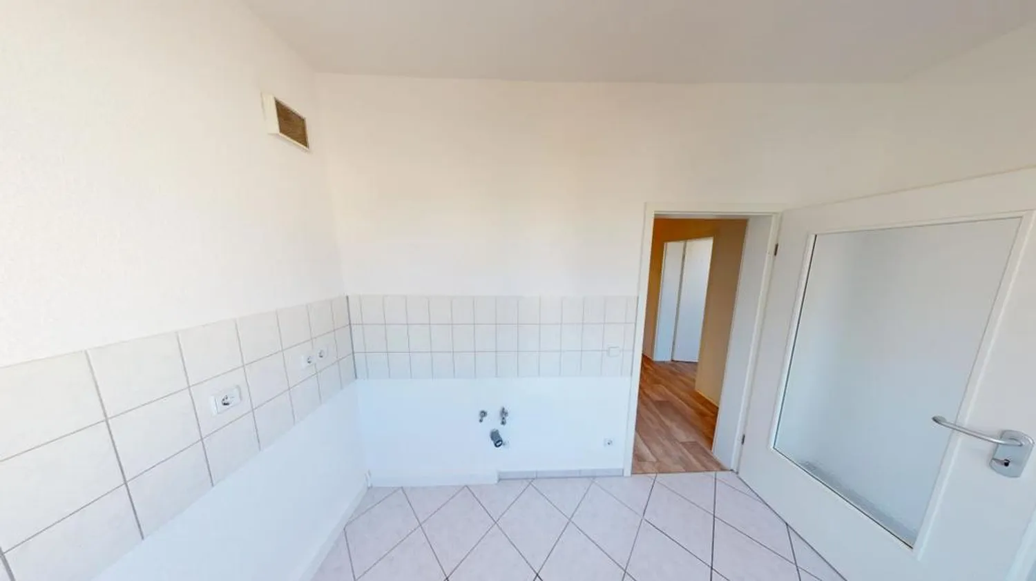 2 Zimmer Wohnung mit 60 m² in Chemnitz – Bild 3