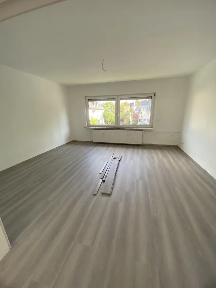 4 Zimmer Wohnung mit 98 m² in Bochum – Bild 1