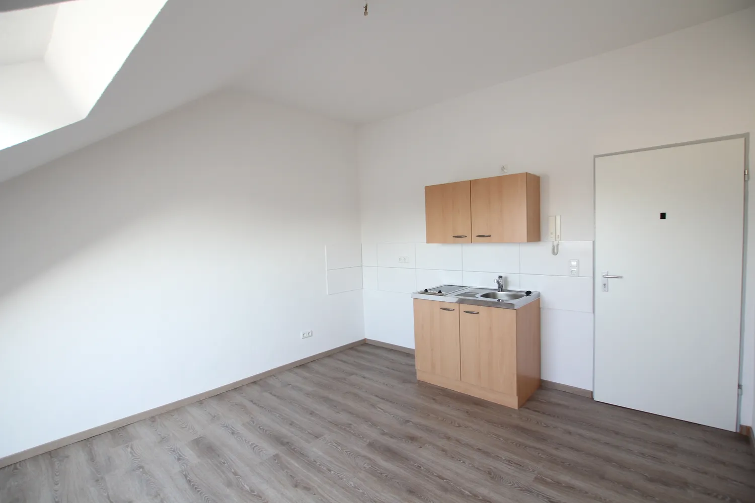 1 Zimmer Wohnung mit 21 m² in Offenbach am Main – Bild 2