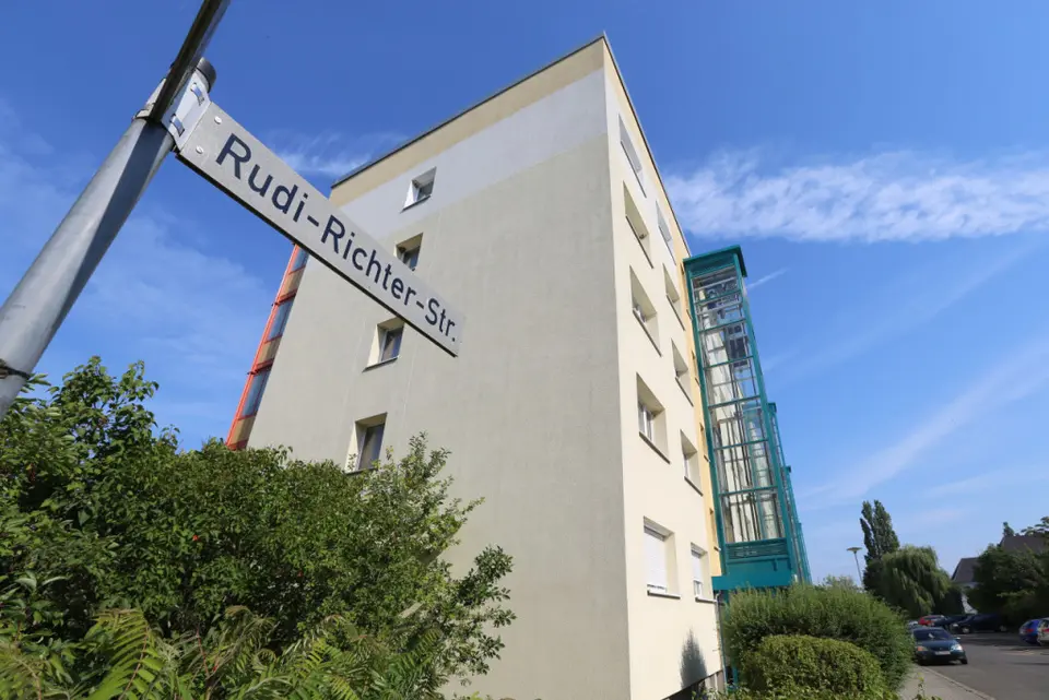 3 Zimmer Wohnung mit 60 m² in Dessau-Roßlau – Bild 2