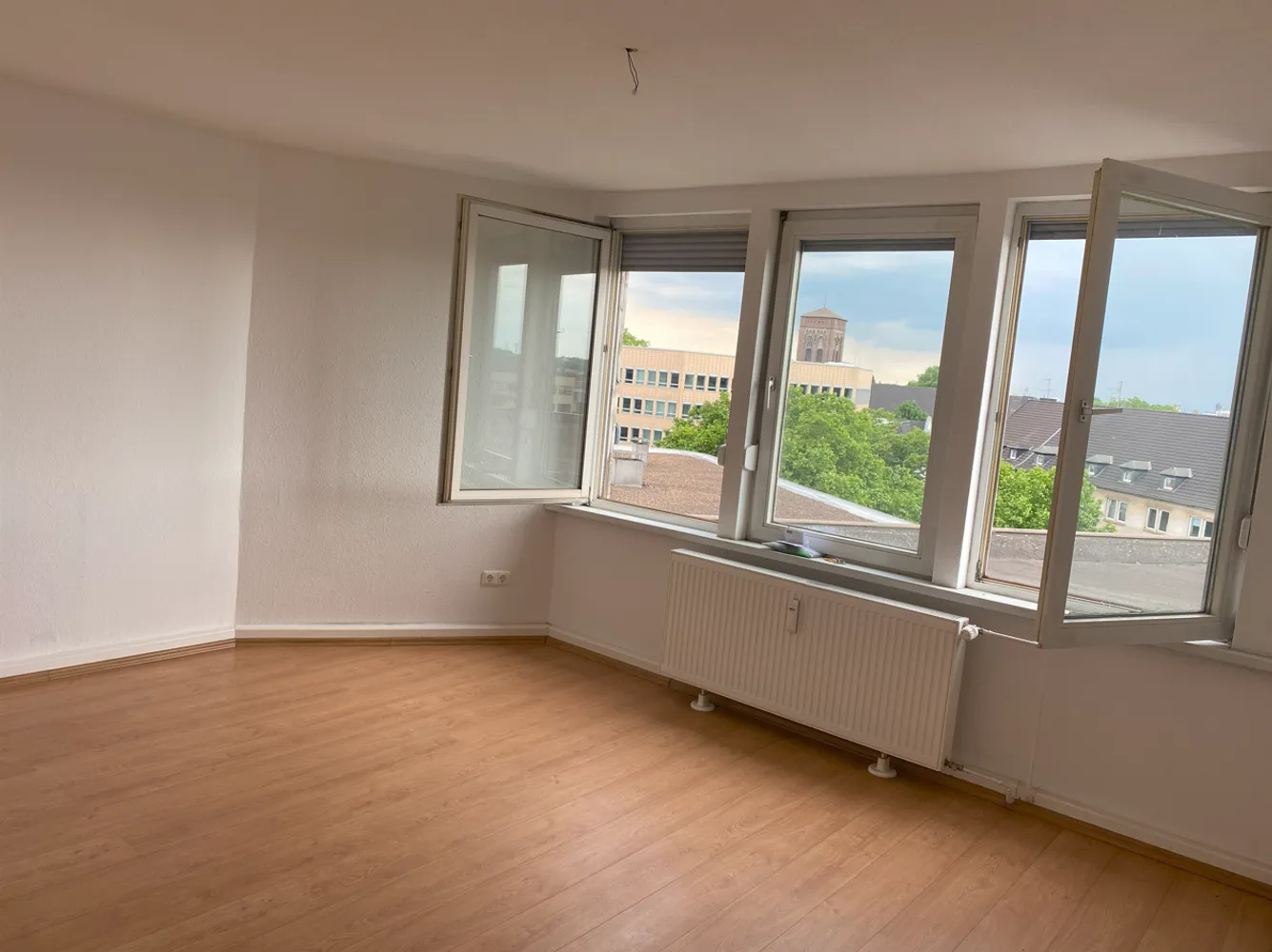 3 Zimmer Wohnung mit 60 m² in Duisburg – Bild 1
