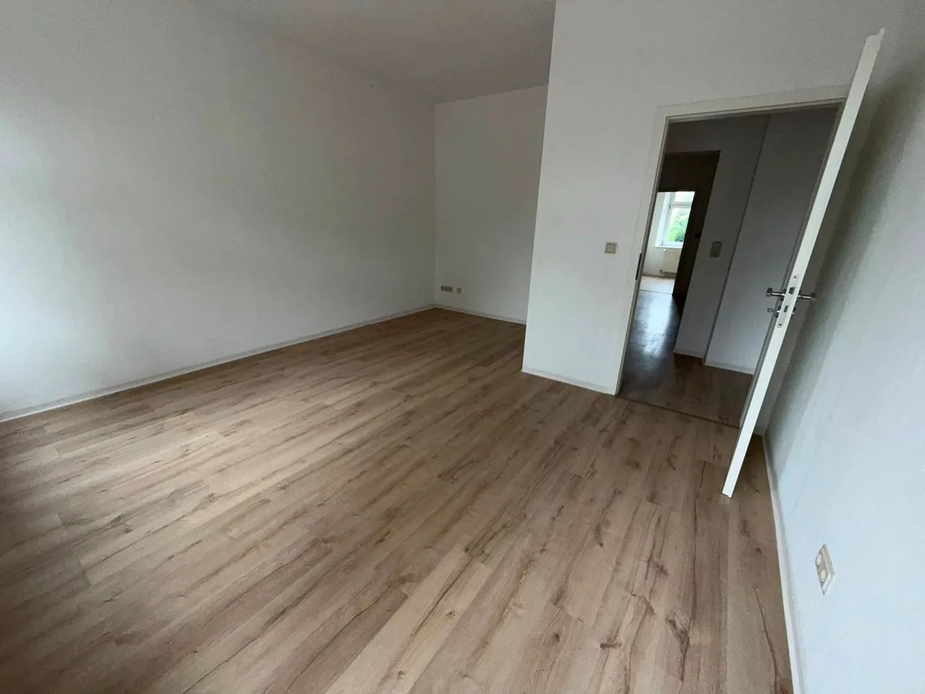 5 Zimmer Wohnung mit 104 m² in Mittweida – Bild 7