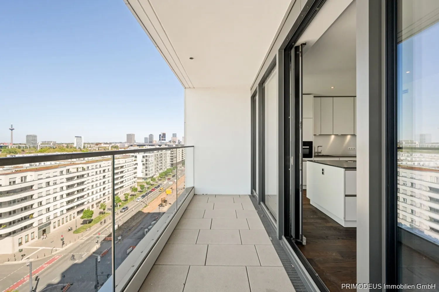 4 Zimmer Wohnung mit 176 m² in Frankfurt am Main – Bild 5