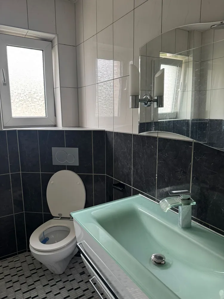 2 Zimmer Wohnung mit 80 m² in Aachen – Bild 11