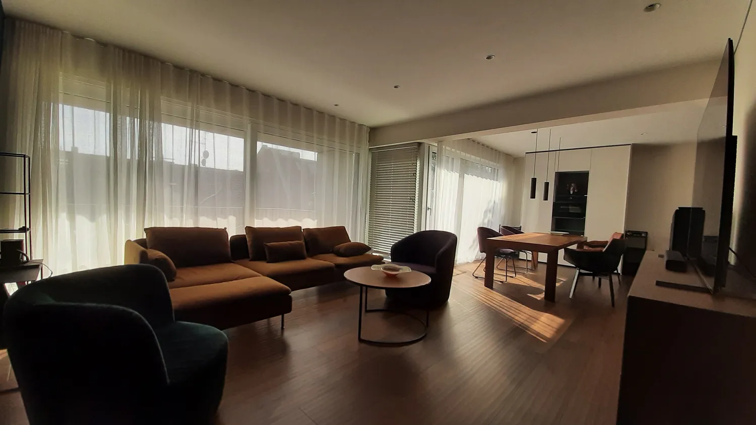3 room apartment with 90 m² in Saarbrücken – Photo 2