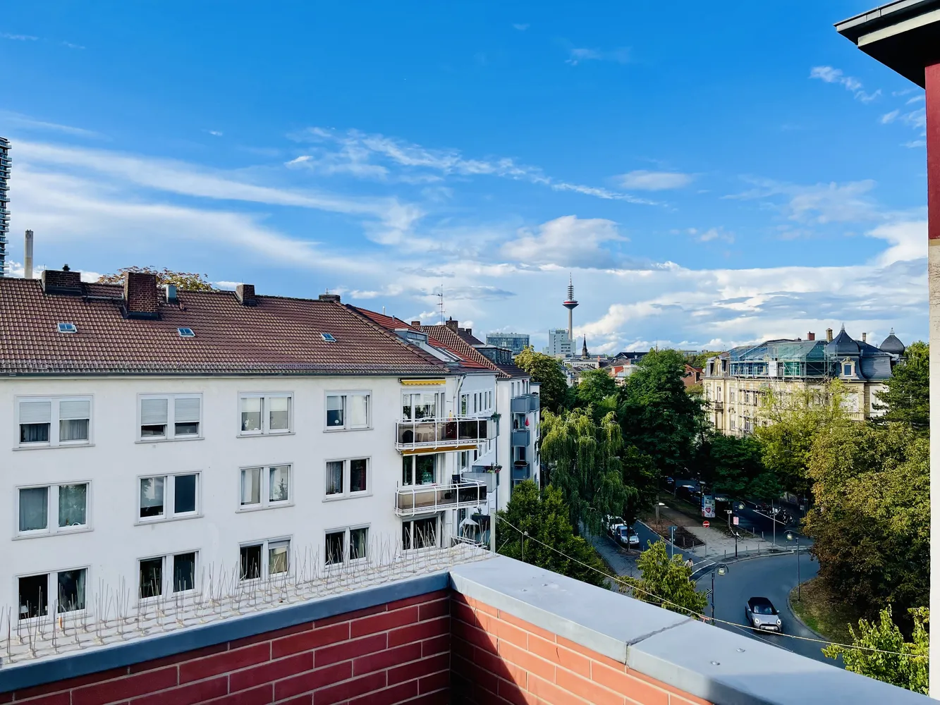 4 Zimmer Wohnung mit 110 m² in Frankfurt am Main – Bild 6