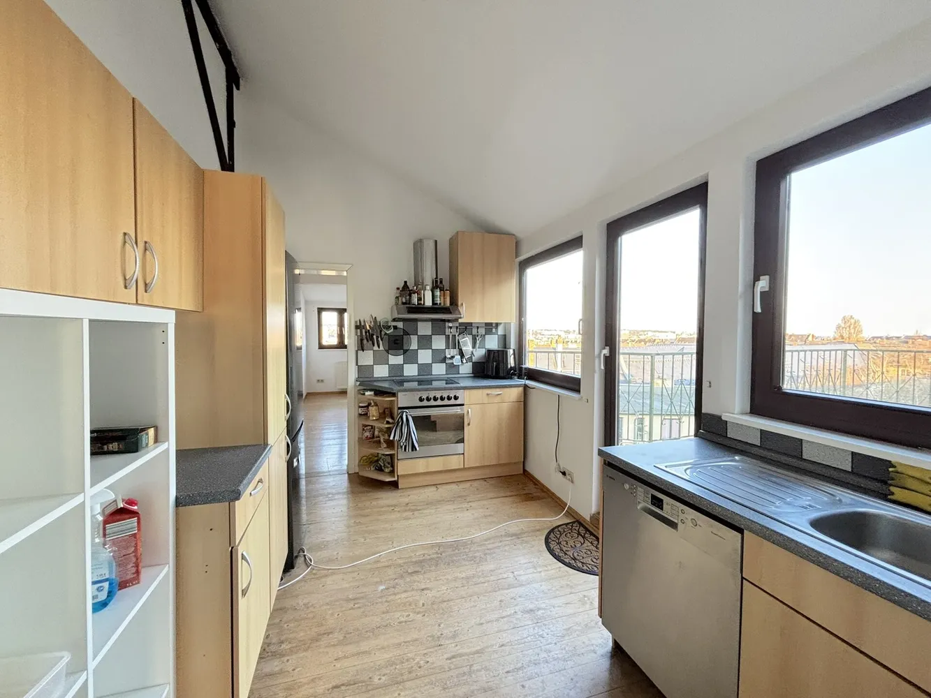 4 Zimmer Wohnung mit 94 m² in Wiesbaden – Bild 7