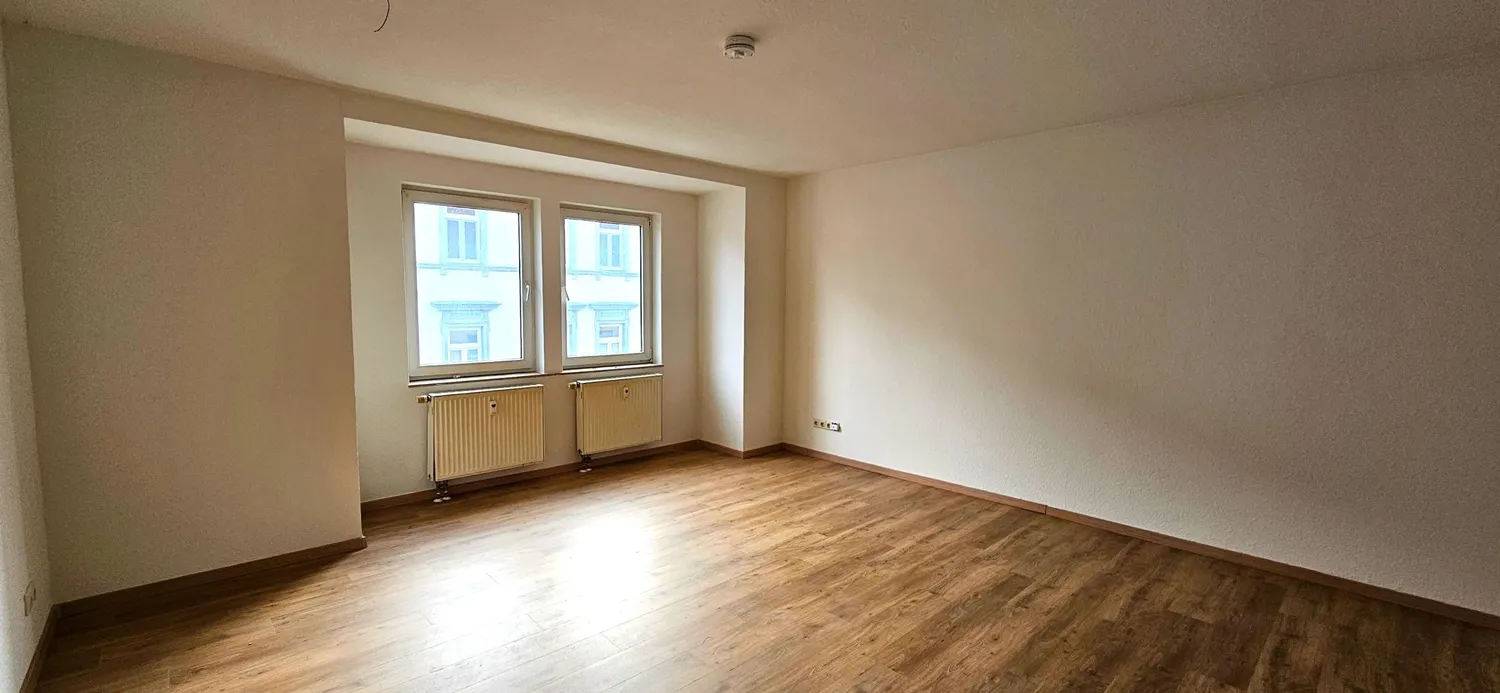 1 room apartment with 42 m² in Mühlhausen – Photo 3