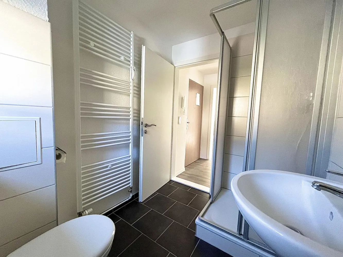2 room apartment with 37 m² in Magdeburg – Photo 2