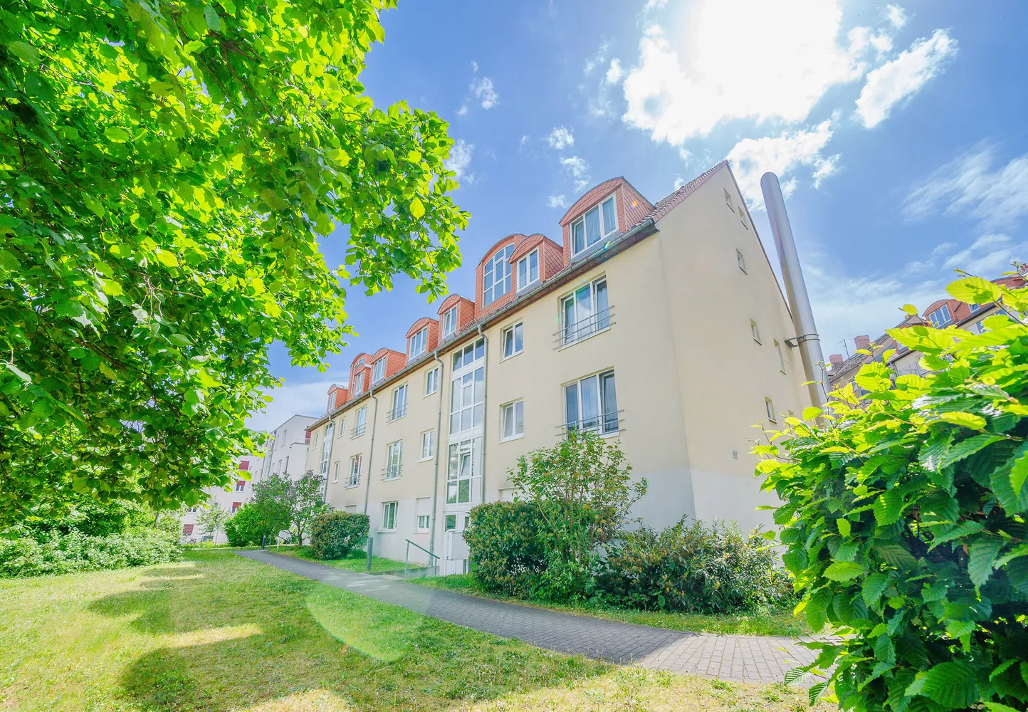 2 Zimmer Wohnung mit 69 m² in Dresden – Bild 6