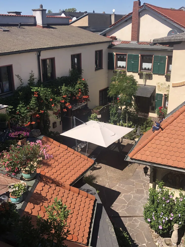 2 Zimmer Wohnung mit 68 m² in Wiesbaden – Bild 3