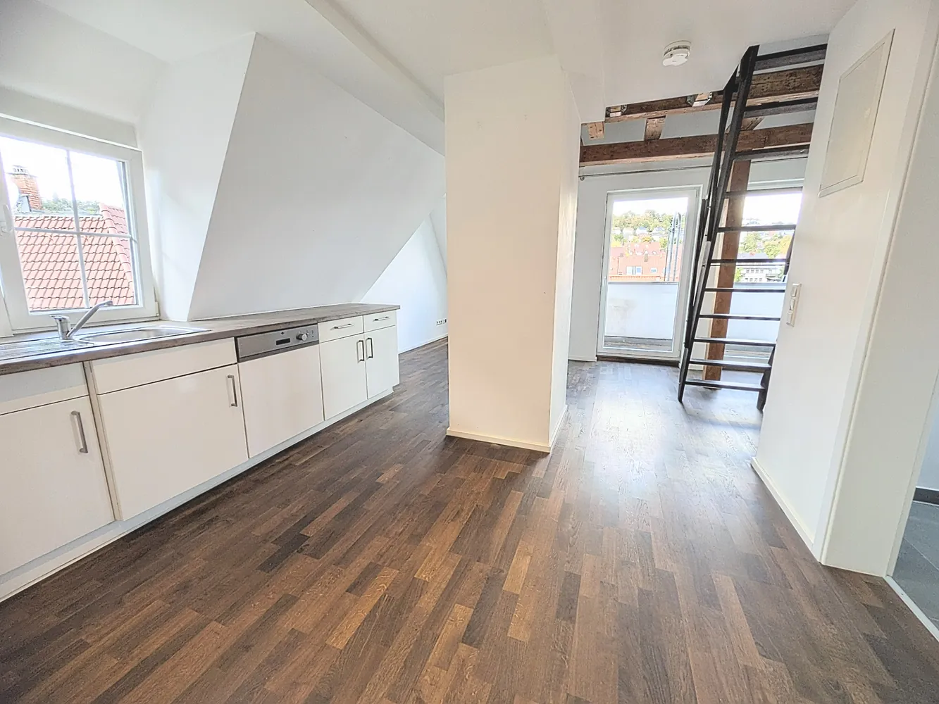 2 room apartment with 51 m² in Stuttgart – Photo 8