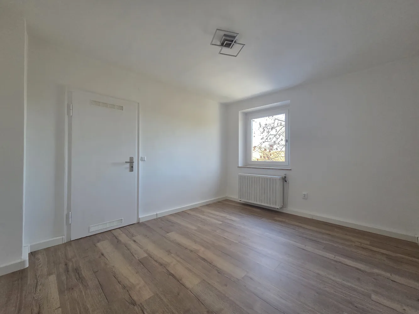 4 Zimmer Wohnung mit 91 m² in Regensburg – Bild 11