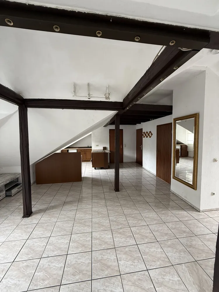 2 Zimmer Wohnung mit 70 m² in Essen – Bild 2