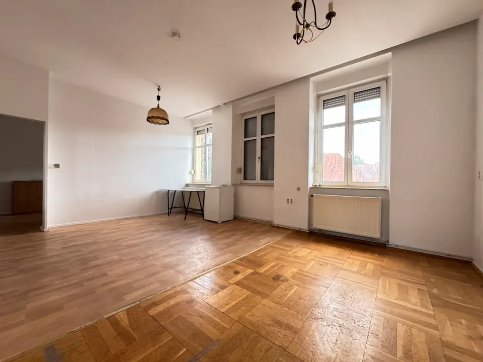 4 Zimmer Wohnung mit 84 m² in Zeitz – Bild 1