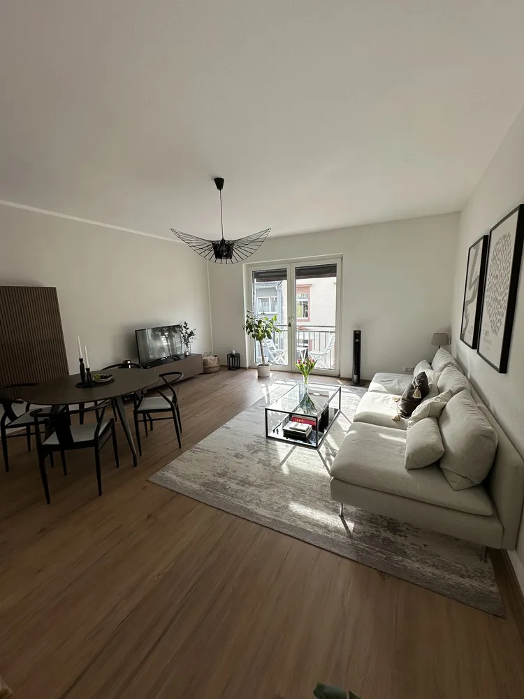2 Zimmer Wohnung mit 65 m² in Frankfurt am Main – Bild 6