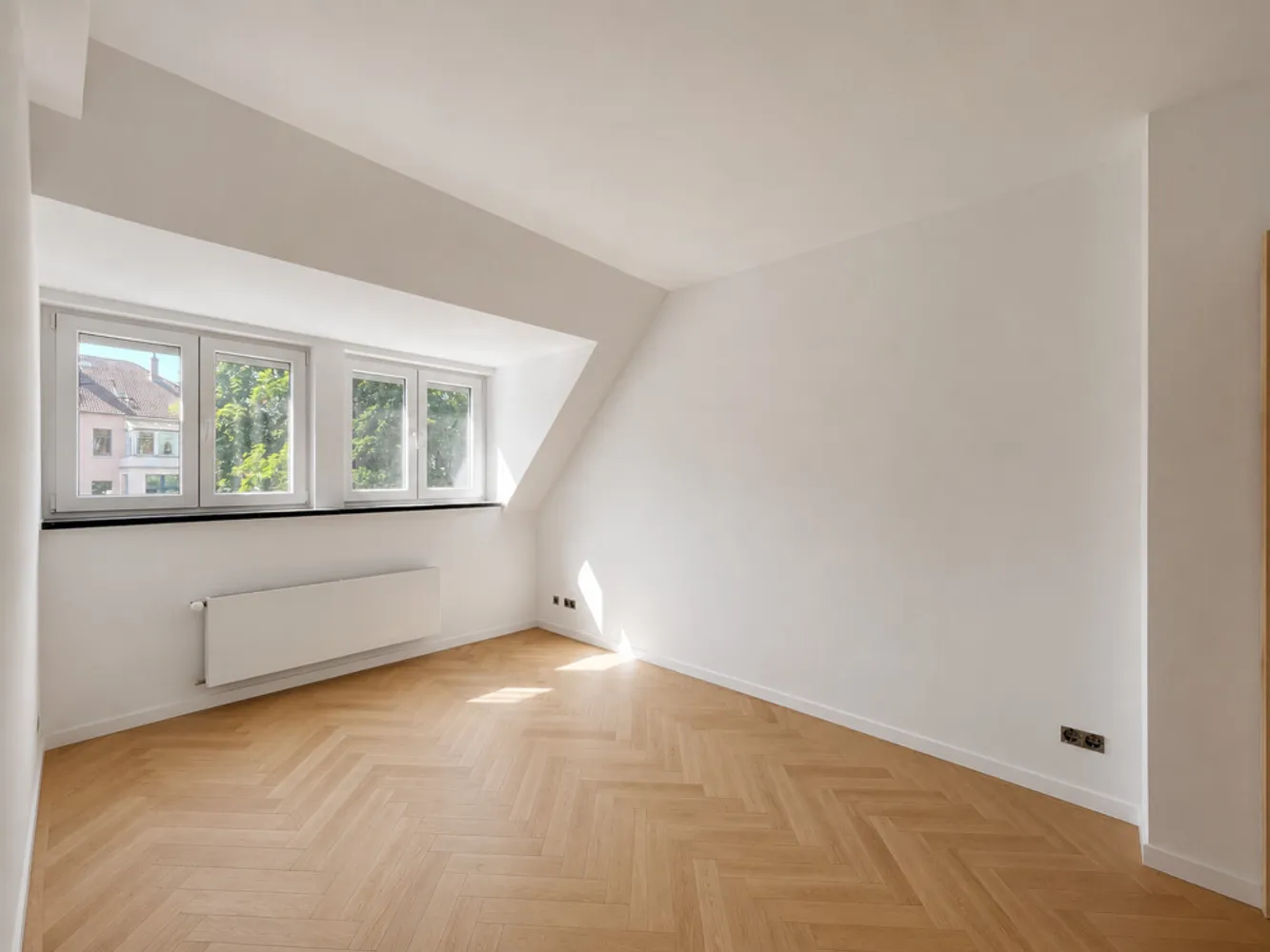 4 Zimmer Wohnung mit 145 m² in Hannover – Bild 3
