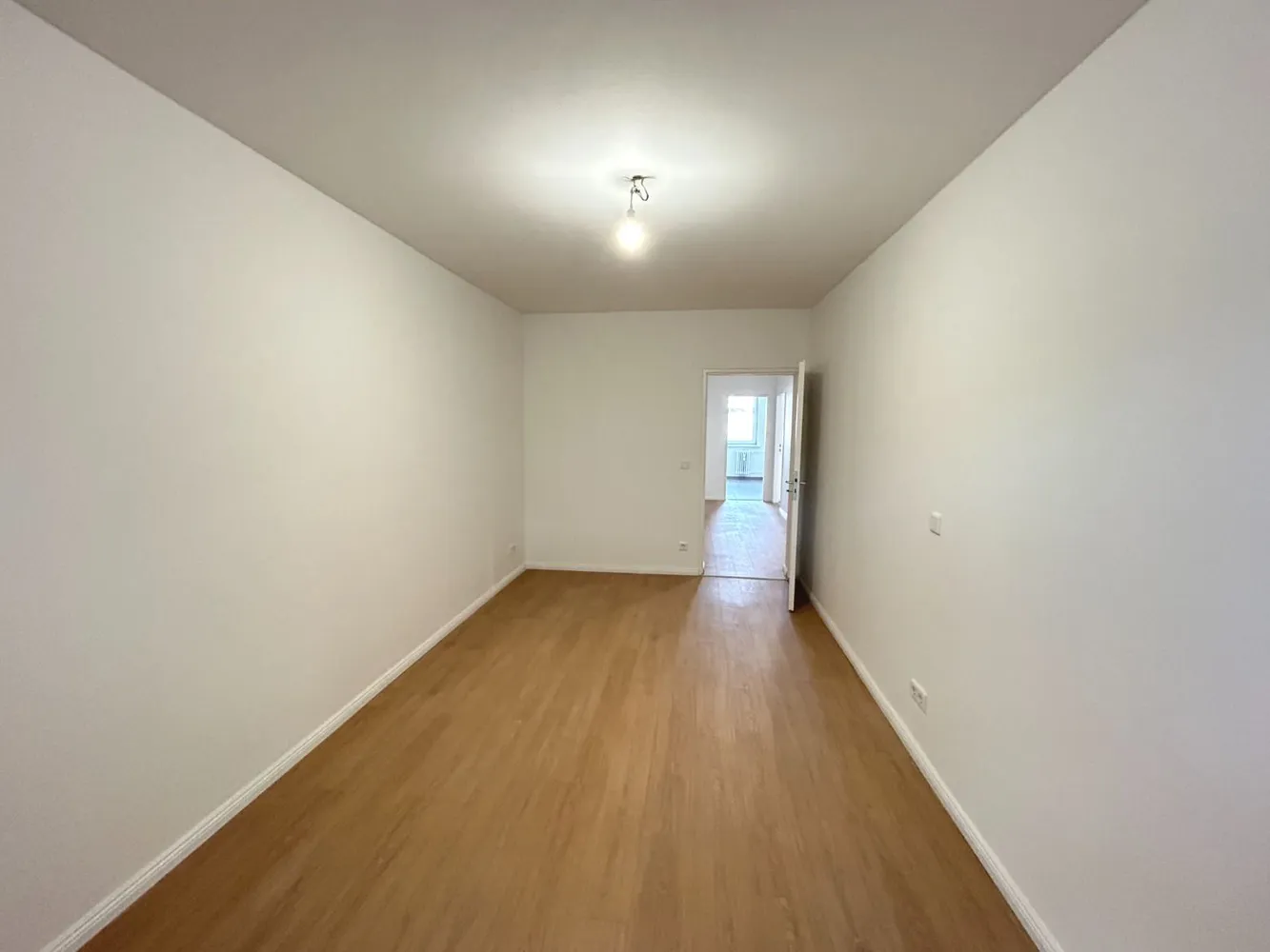 3 room apartment with 85 m² in Berlin – Photo 3
