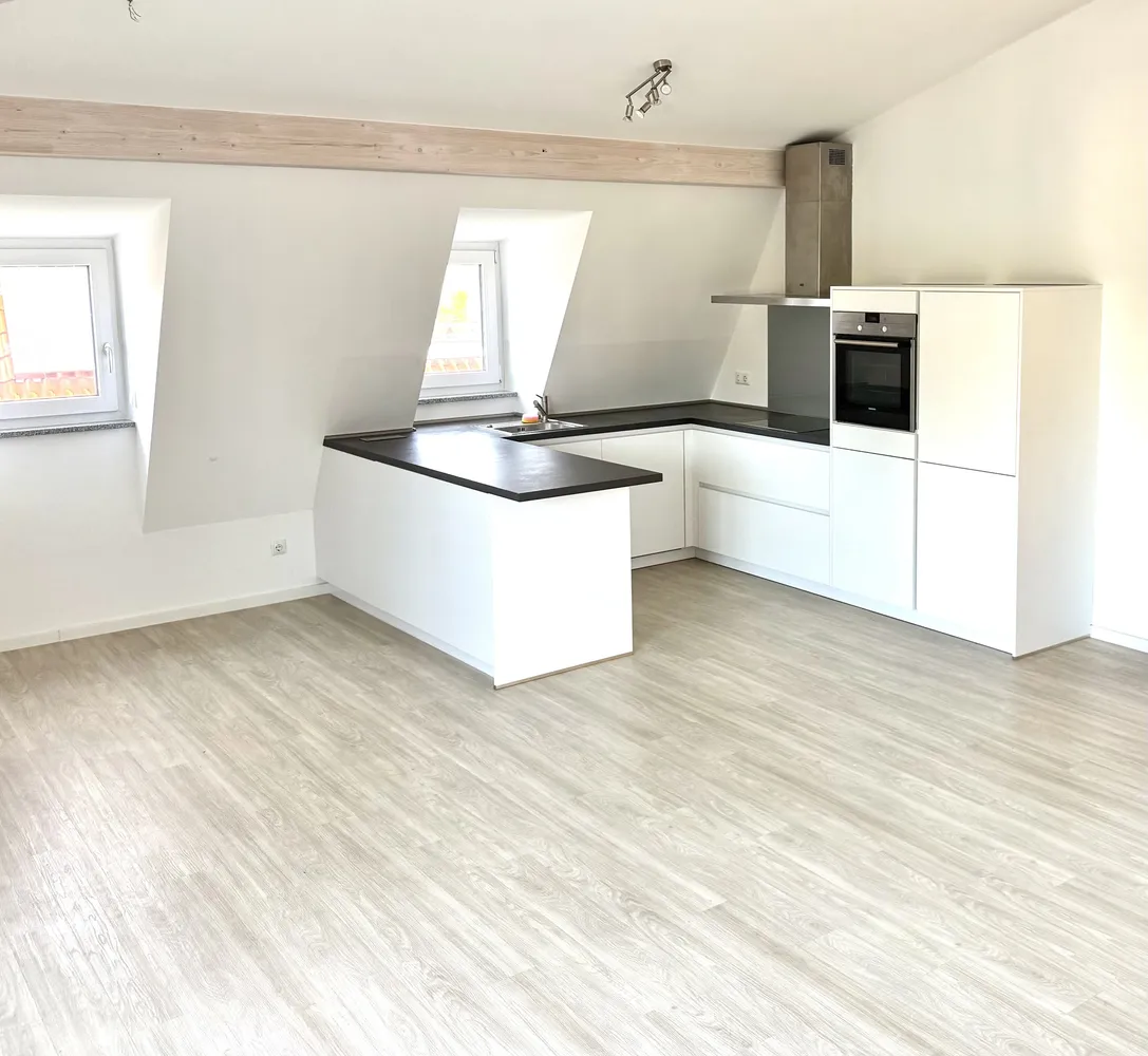 3 Zimmer Wohnung mit 88 m² in München – Bild 4