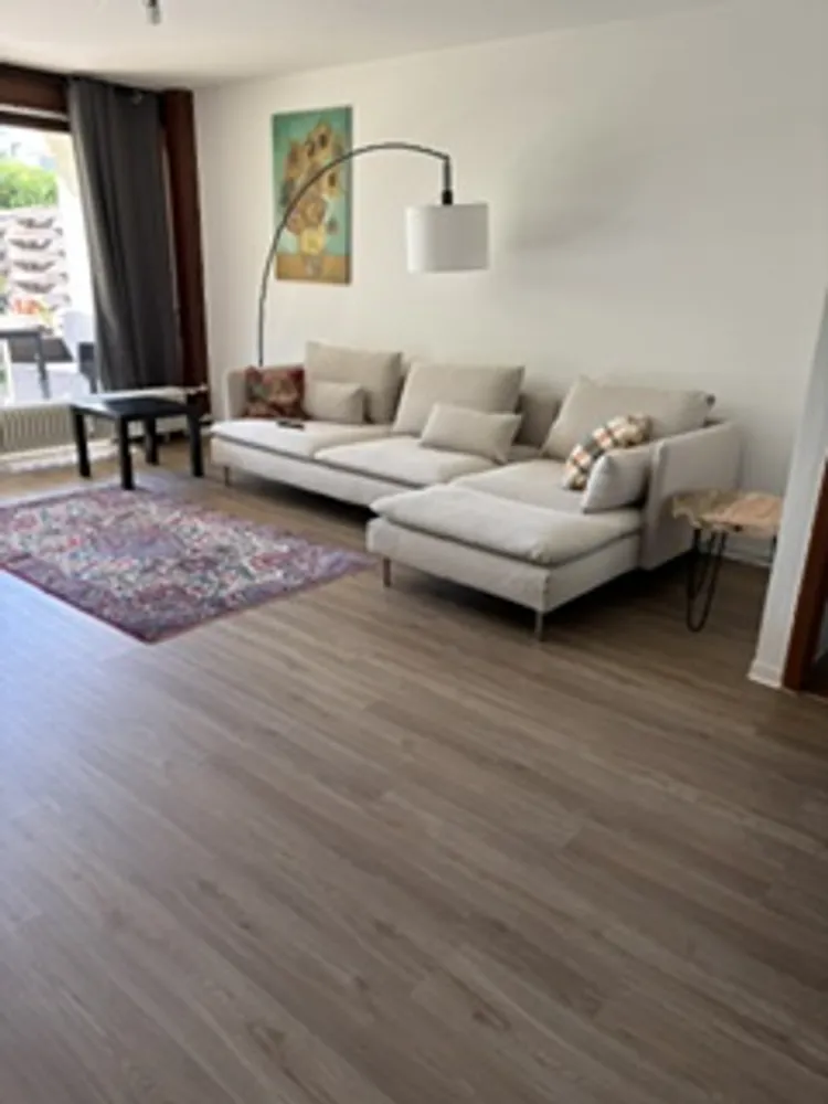 4 Zimmer Wohnung mit 80 m² in Stuttgart – Bild 1