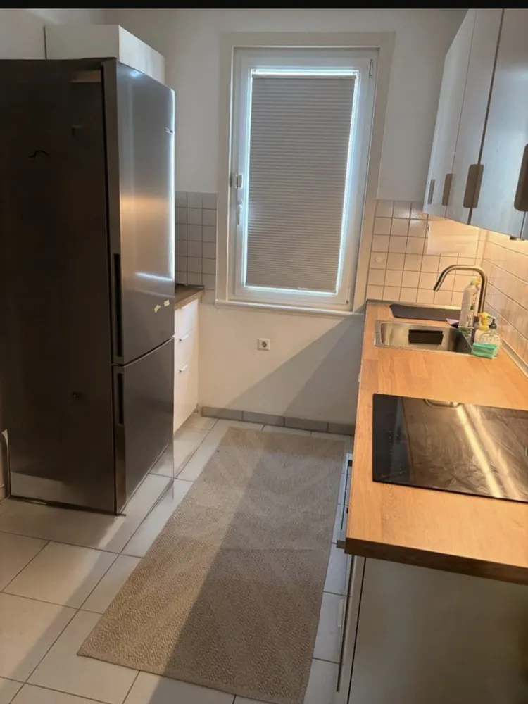 7 Zimmer Wohnung mit 110 m² in Stuttgart – Bild 2