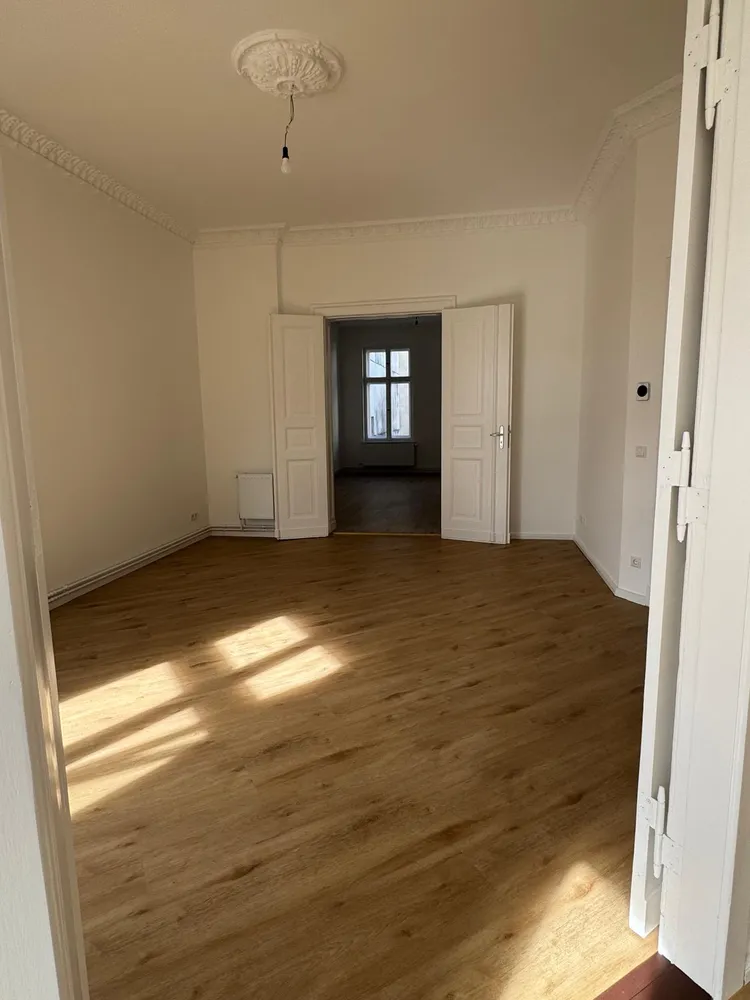 4 Zimmer Wohnung mit 120 m² in Berlin – Bild 4