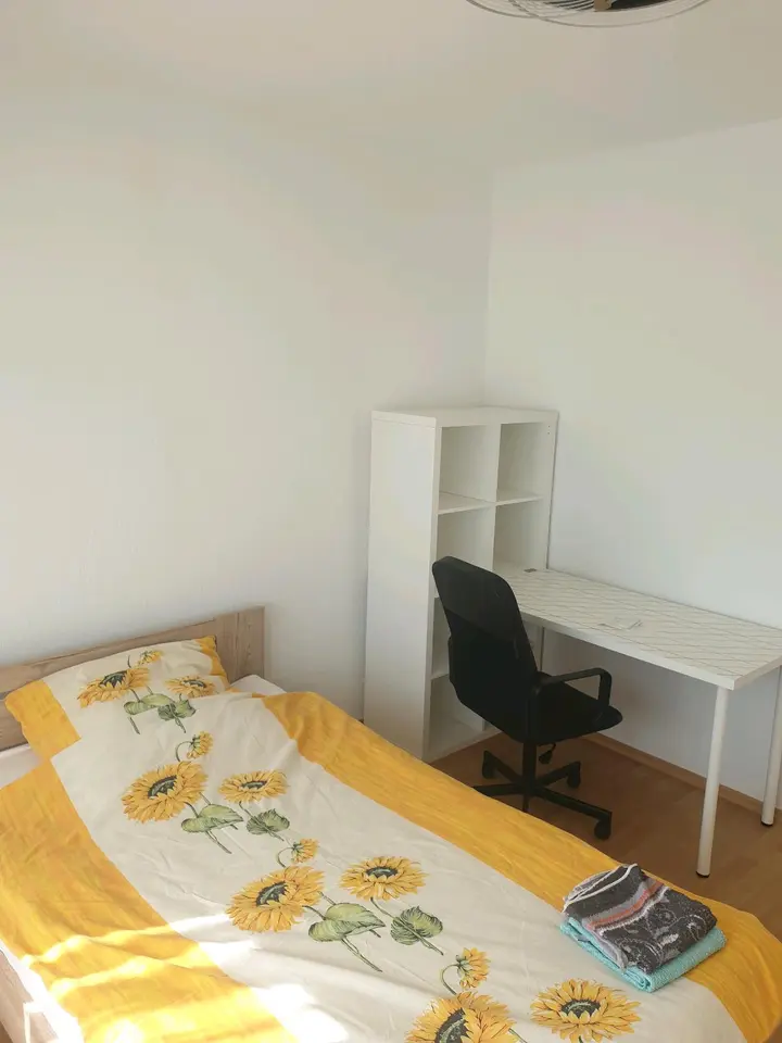 WG-Zimmer mit 14 m² in Nürnberg – Bild 1