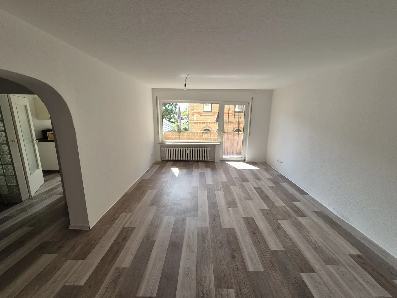 4 Zimmer Wohnung mit 88 m² in Wiesbaden – Bild 8