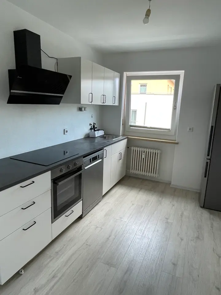 3 Zimmer Wohnung mit 90 m² in Regensburg – Bild 3
