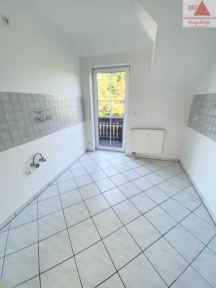 2 room apartment with 79 m² in Chemnitz – Photo 2
