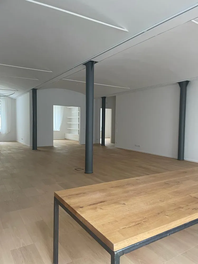 4 Zimmer Wohnung mit 230 m² in Berlin – Bild 12