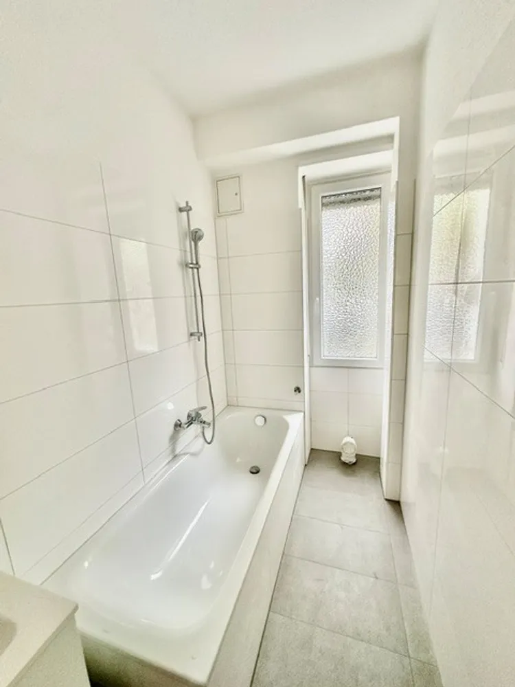 2 Zimmer Wohnung mit 56 m² in Wiesbaden – Bild 10