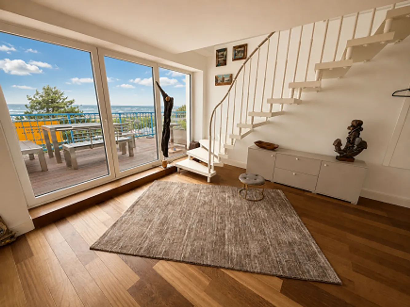 4 Zimmer Wohnung mit 118 m² in Rostock – Bild 3
