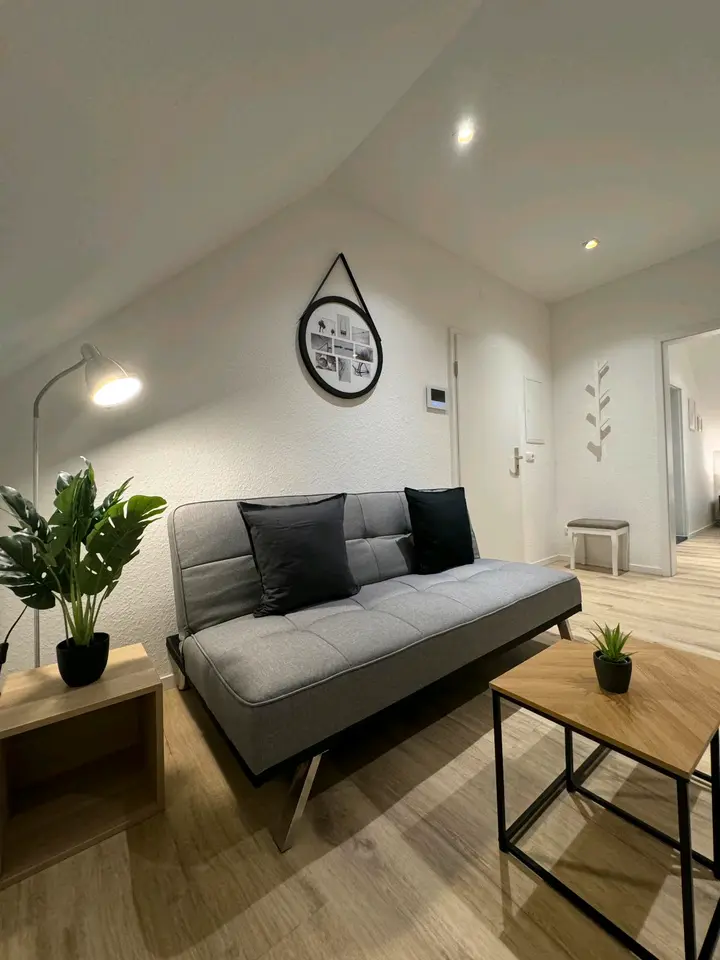 2 Zimmer Wohnung mit 30 m² in Wiesbaden – Bild 1