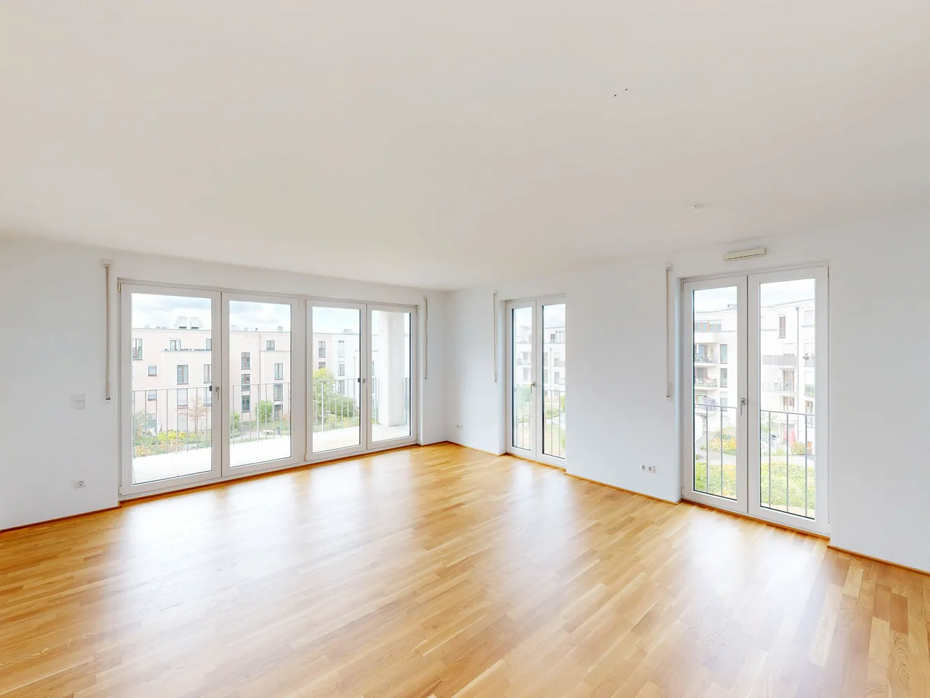 3 Zimmer Wohnung mit 105 m² in Frankfurt am Main – Bild 1