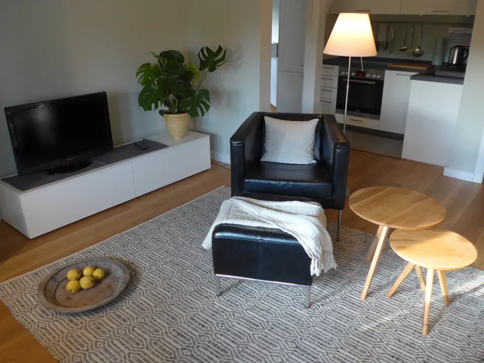 2 Zimmer Wohnung mit 70 m² in Schwerin – Bild 2
