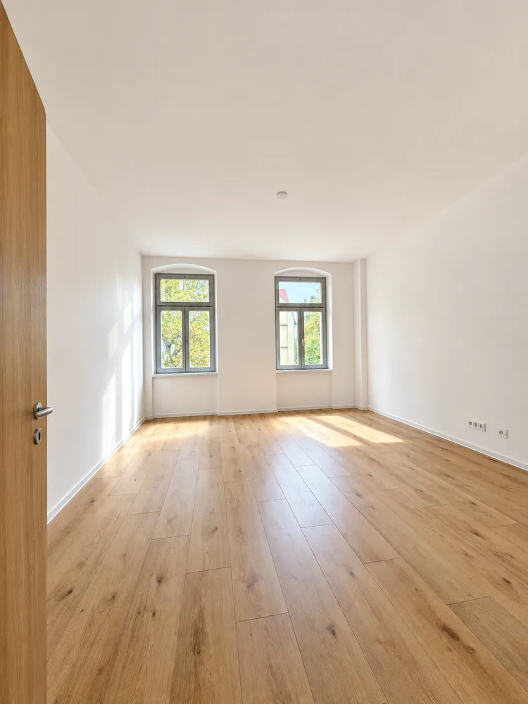 4 Zimmer Wohnung mit 120 m² in Pirna – Bild 1