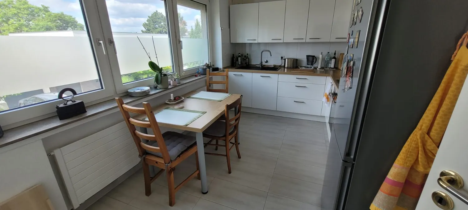 4 Zimmer Wohnung mit 130 m² in Düsseldorf – Bild 9