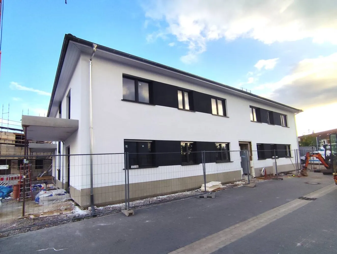 3 room apartment with 87 m² in Bitterfeld-Wolfen – Photo 3