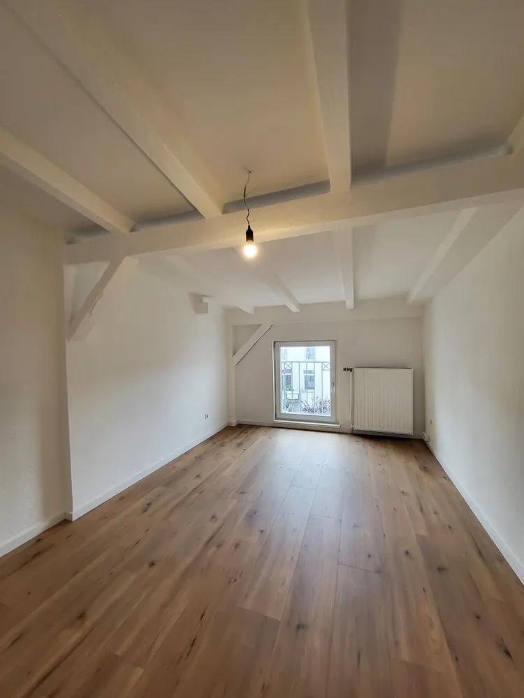 3 room apartment with 95 m² in Magdeburg – Photo 3