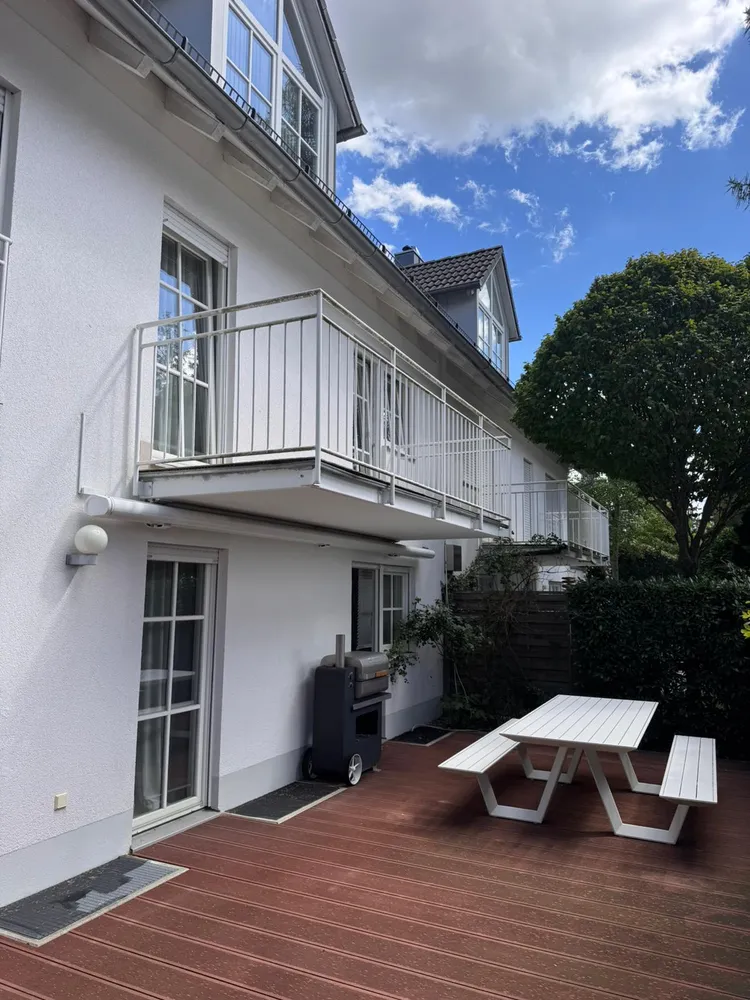 6 Zimmer Haus mit 180 m² in München – Bild 2