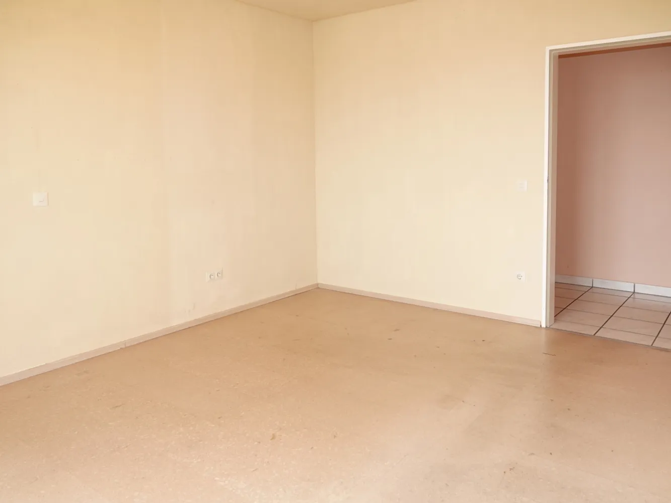 3 Zimmer Wohnung mit 80 m² in Krefeld – Bild 9