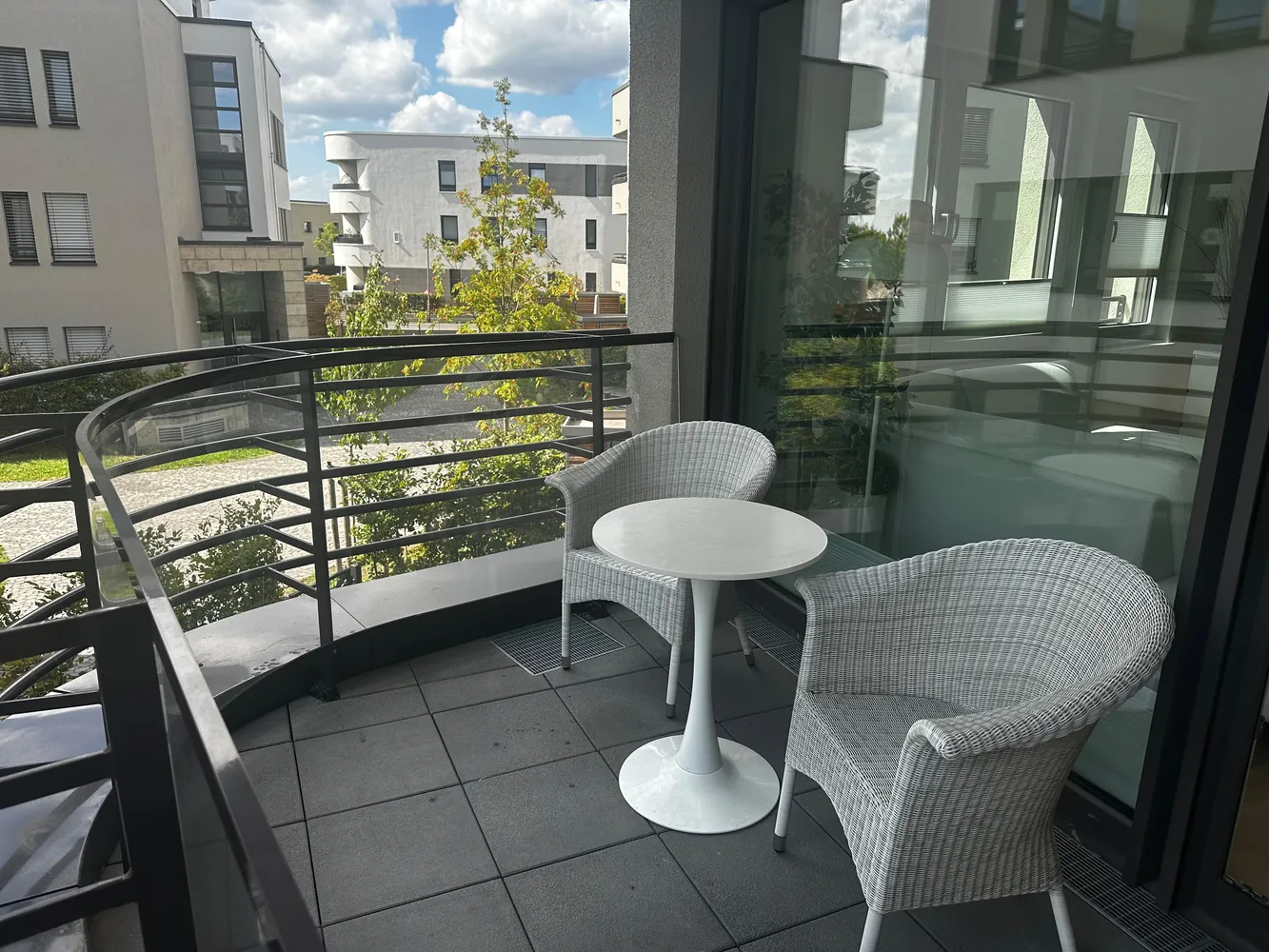 3 Zimmer Wohnung mit 87 m² in Frankfurt am Main – Bild 7