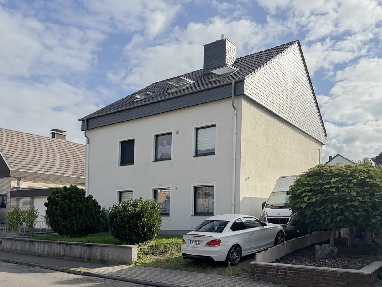 3 Zimmer Wohnung mit 80 m² in Leverkusen – Bild 1