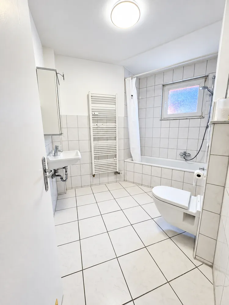 2 Zimmer Wohnung mit 38 m² in Köln – Bild 6