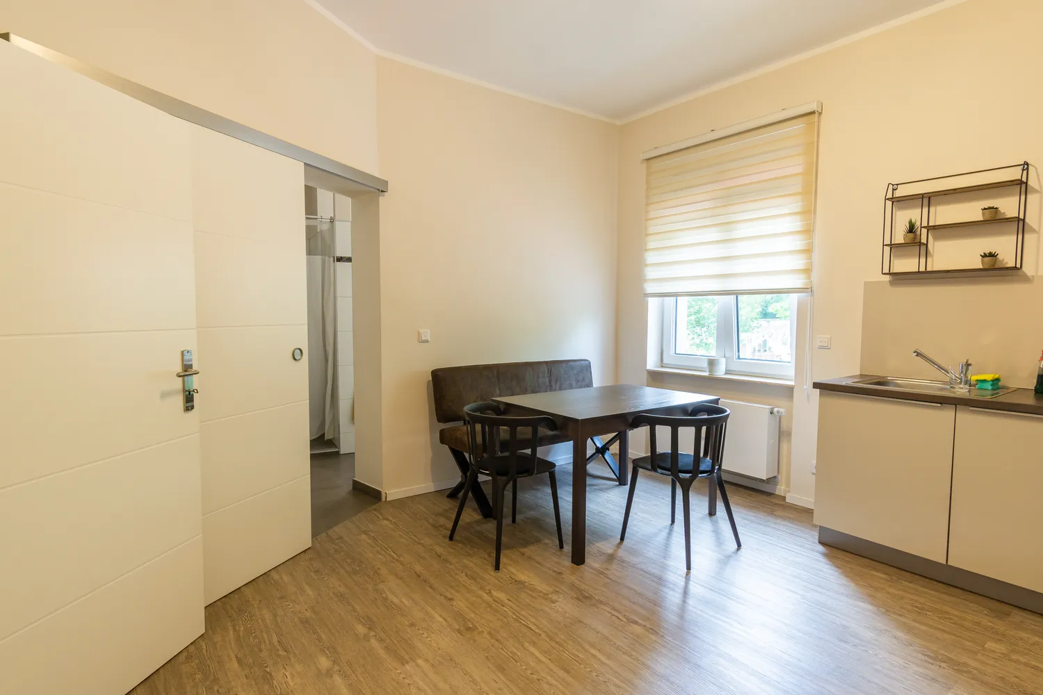 2 Zimmer Wohnung mit 60 m² in Frankfurt am Main – Bild 2
