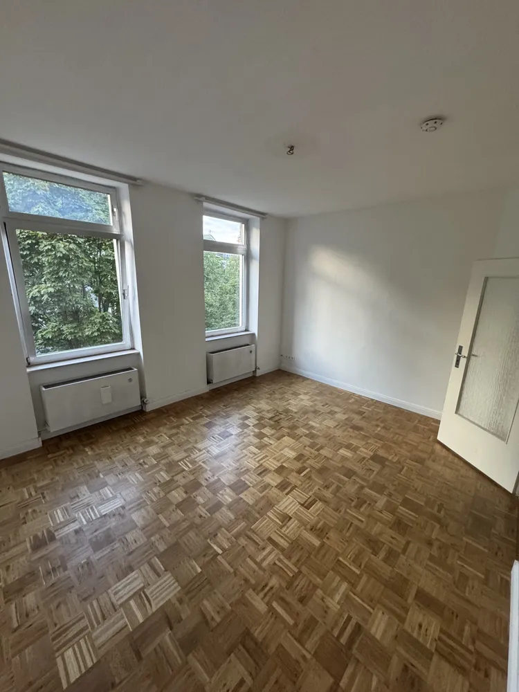 2 room apartment with 55 m² in Frankfurt am Main – Photo 4